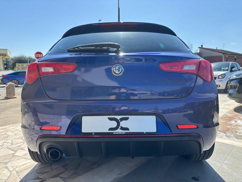 Alfa Romeo Giulietta 1.6 jtdm "Sport " Led - Bose - Navi - Pdc - 4