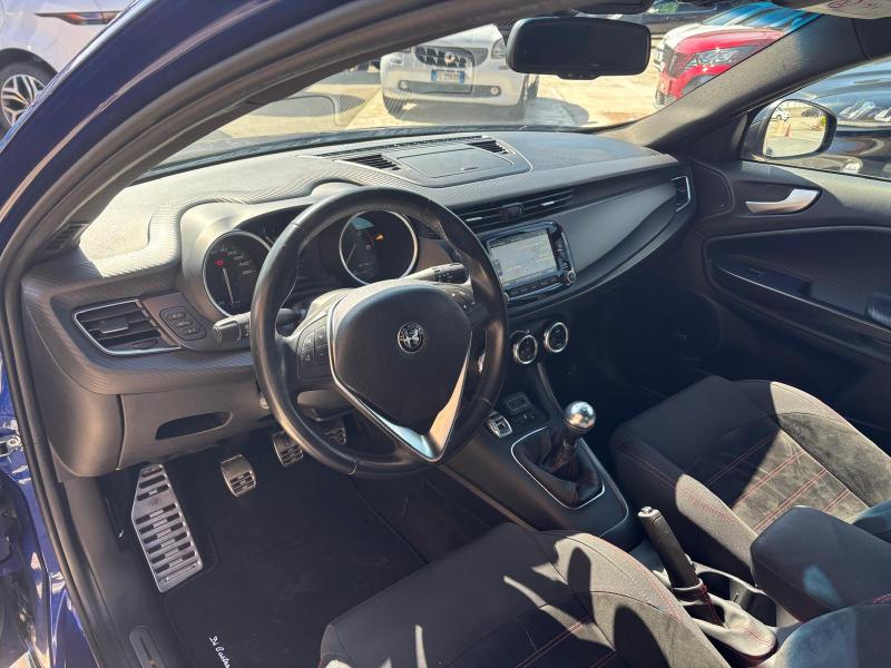 Alfa Romeo Giulietta 1.6 jtdm "Sport " Led - Bose - Navi - Pdc - 10