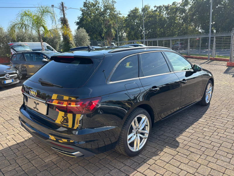 Audi A4 Avant 40 2.0 Tdi 190cv S-Tronic Modello Restyling 6