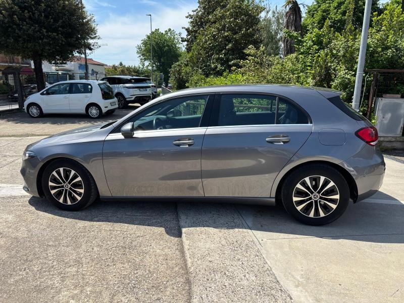 Mercedes-Benz A 180 d Business Cambio F1 - Led - Pdc - Retrocamera 3