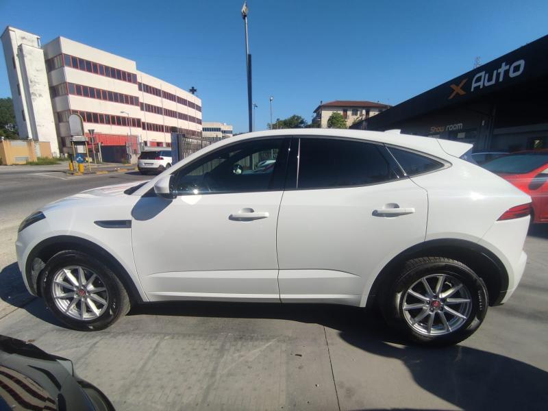 Jaguar E-Pace 2.0d i4 R-Dynamic fwd 150cv my19 4