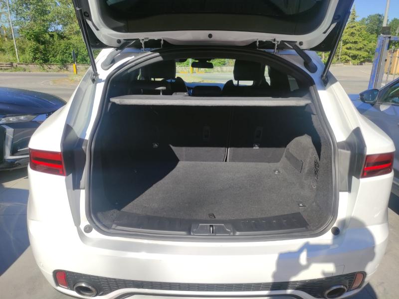 Jaguar E-Pace 2.0d i4 R-Dynamic fwd 150cv my19 8