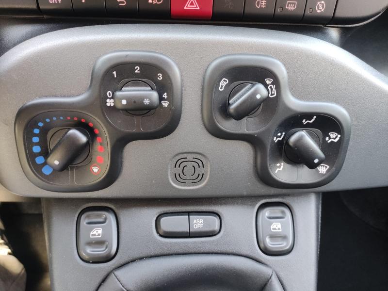 Fiat Panda 1.0 FireFly S&S Hybrid City Life   10