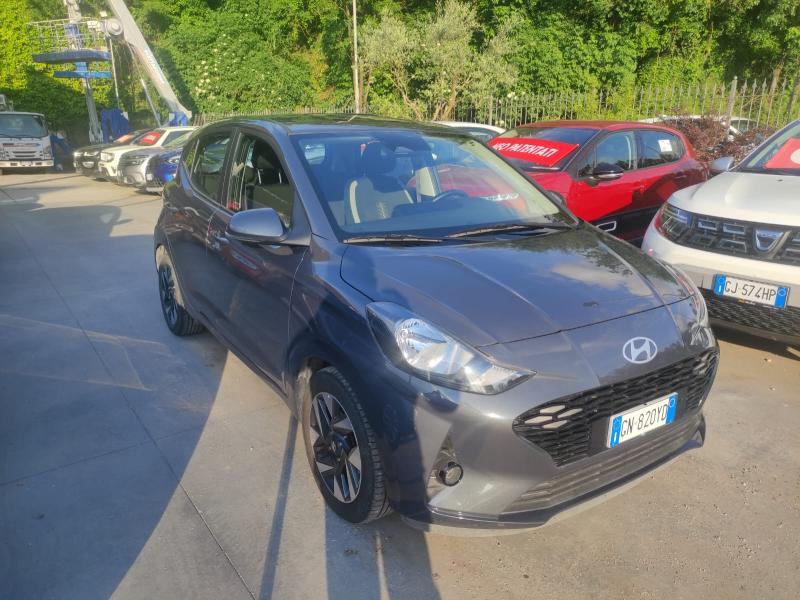 Hyundai i10 1.0 mpi Connectline 67cv auto 15