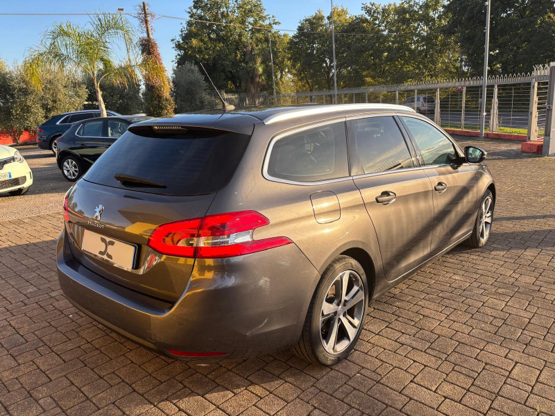 Peugeot 308 SW 1.5 bluehdi Allure AT8 Navi - Led - Cambio F1 6