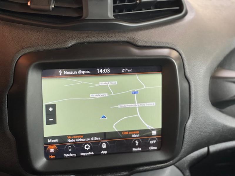 Jeep Renegade 13
