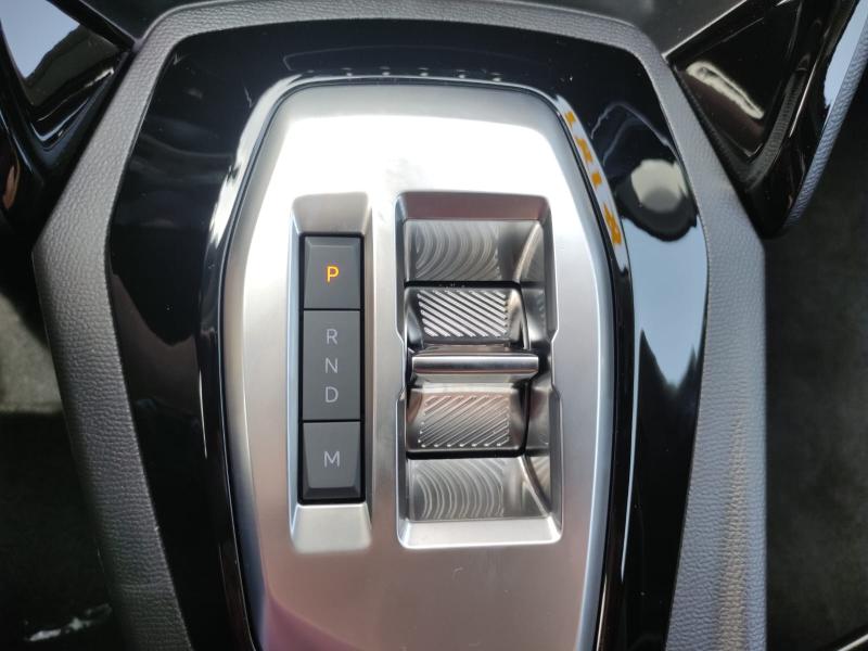 Peugeot 208 1.2 hybrid Style 110cv e-dcs 6 10