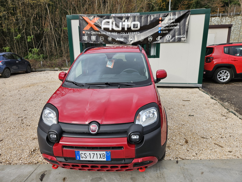 Fiat Panda 1.0 firefly hybrid Cross 1