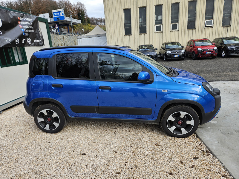 Fiat Panda 1.0 firefly hybrid Cross 4