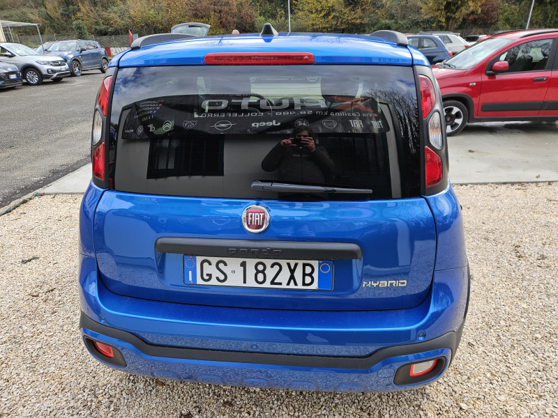 Fiat Panda 1.0 firefly hybrid Cross 5