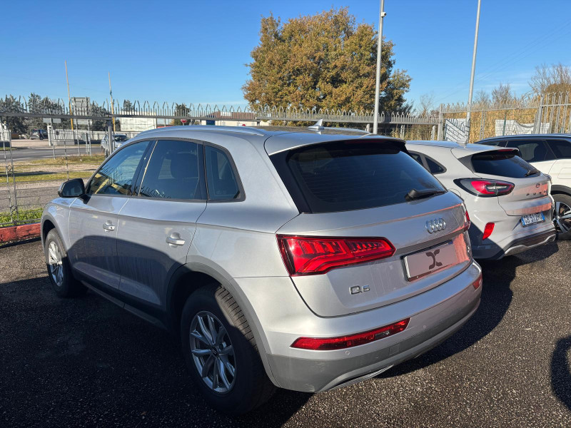 Audi Q5 35 2.0 Tdi Business quattro Cambio F1 - Led - Navi 4