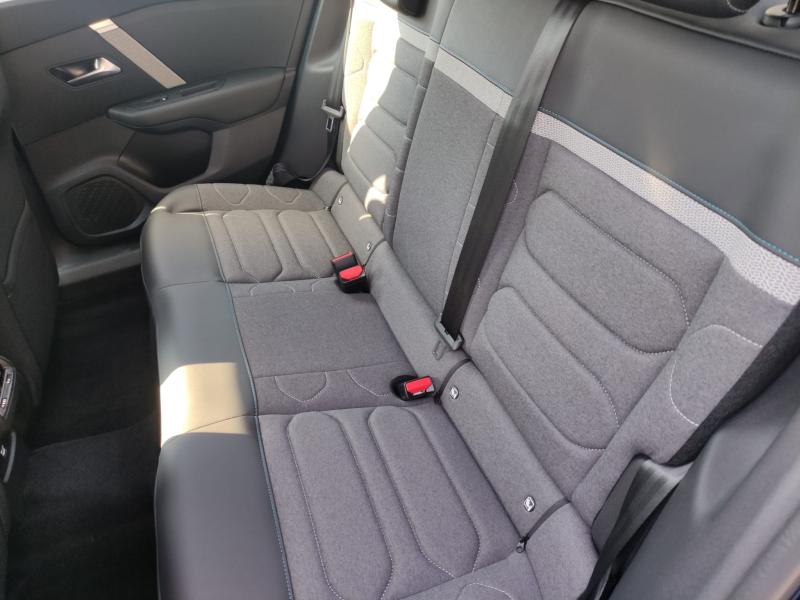 Citroen C4 III 2021 1.2 puretech Plus 12
