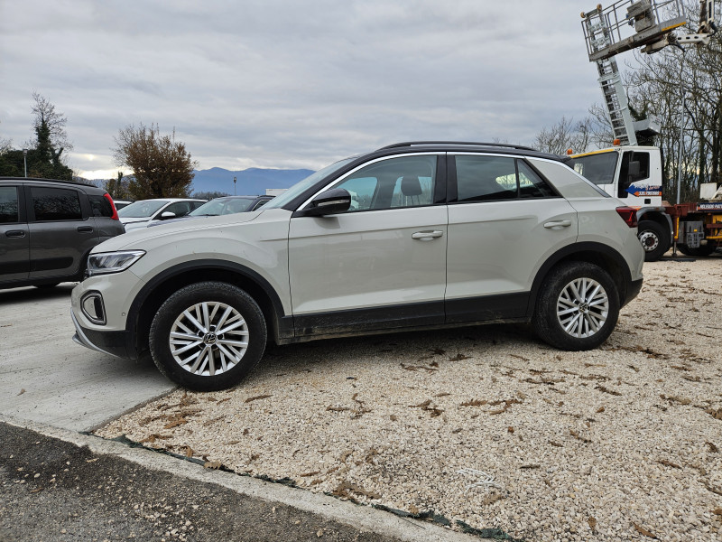 Volkswagen T-Roc 1.0 tsi Life 3