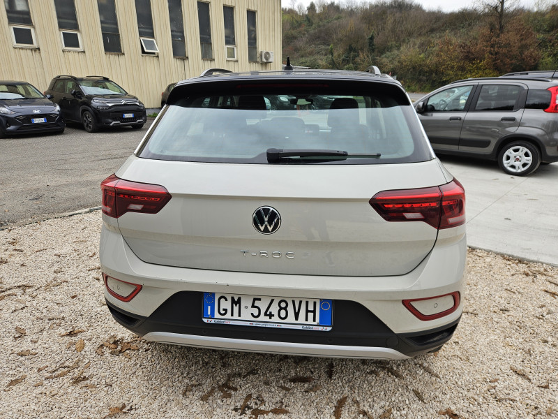 Volkswagen T-Roc 1.0 tsi Life 6