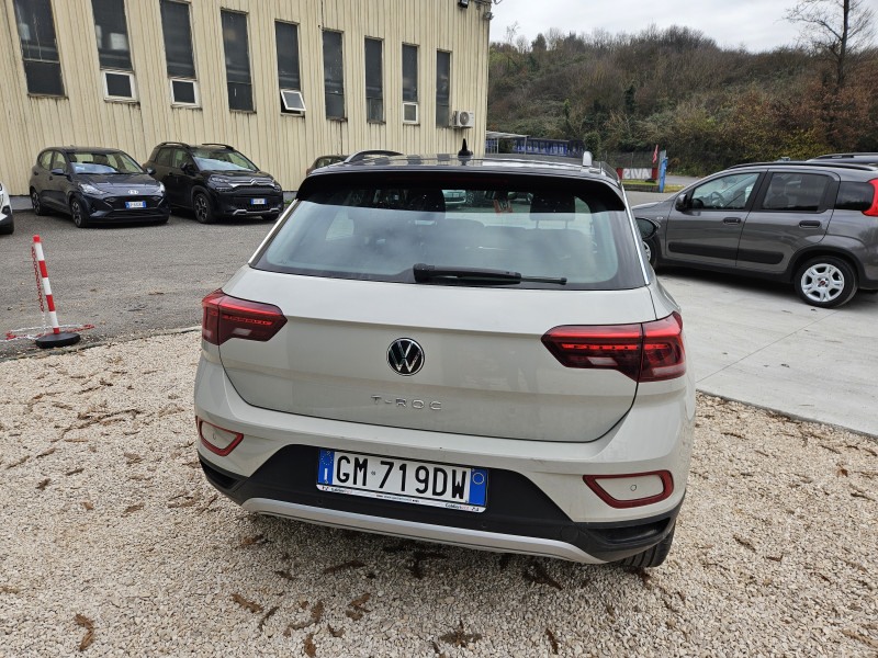 Volkswagen T-Roc 1.0 tsi Life 6