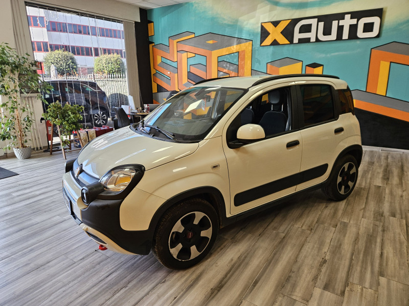 Fiat Panda 1.0 firefly hybrid Cross 4