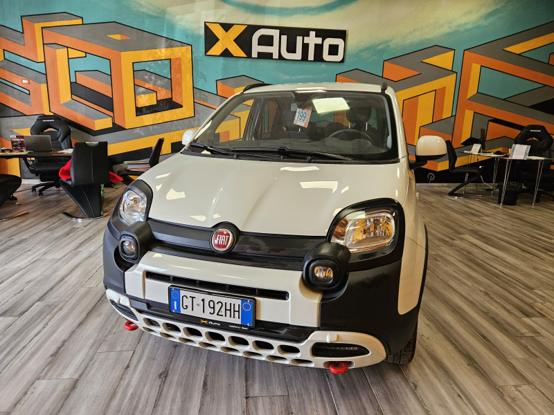 Fiat Panda 1.0 firefly hybrid Cross 1