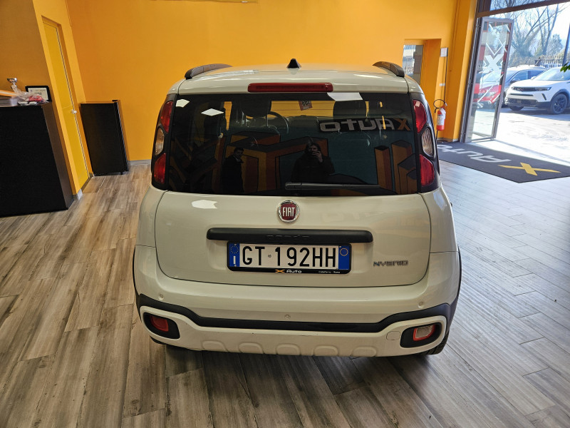 Fiat Panda 1.0 firefly hybrid Cross 6