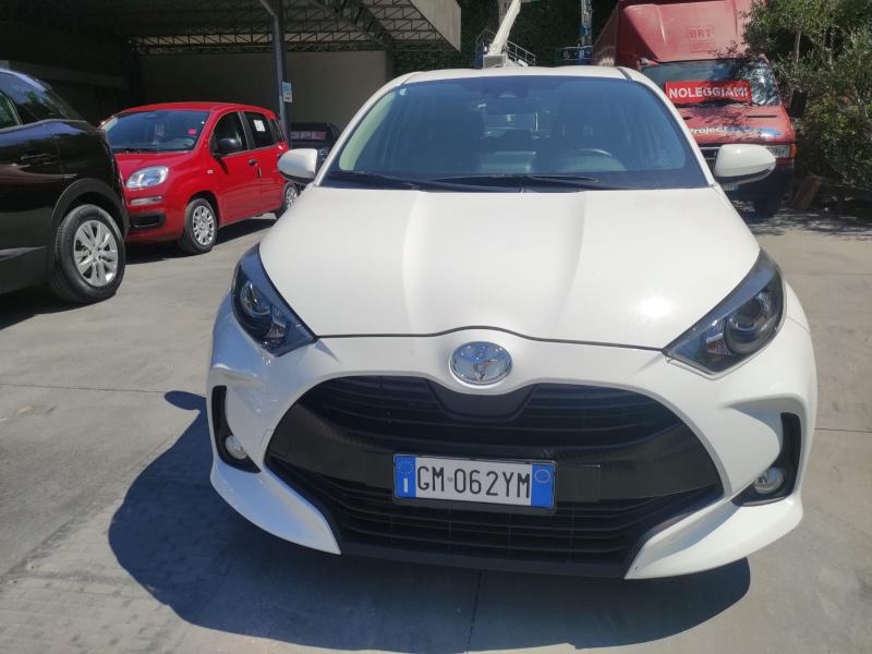 Toyota Yaris IV 1.0 Active 14