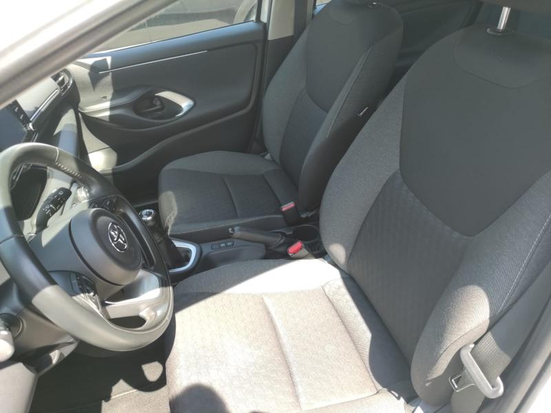 Toyota Yaris IV 1.0 Active 8