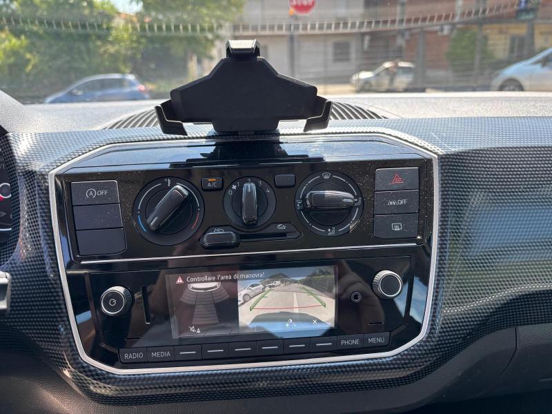 Volkswagen Up 1.0. Evo Move " Adatta per Neopatentati"  11