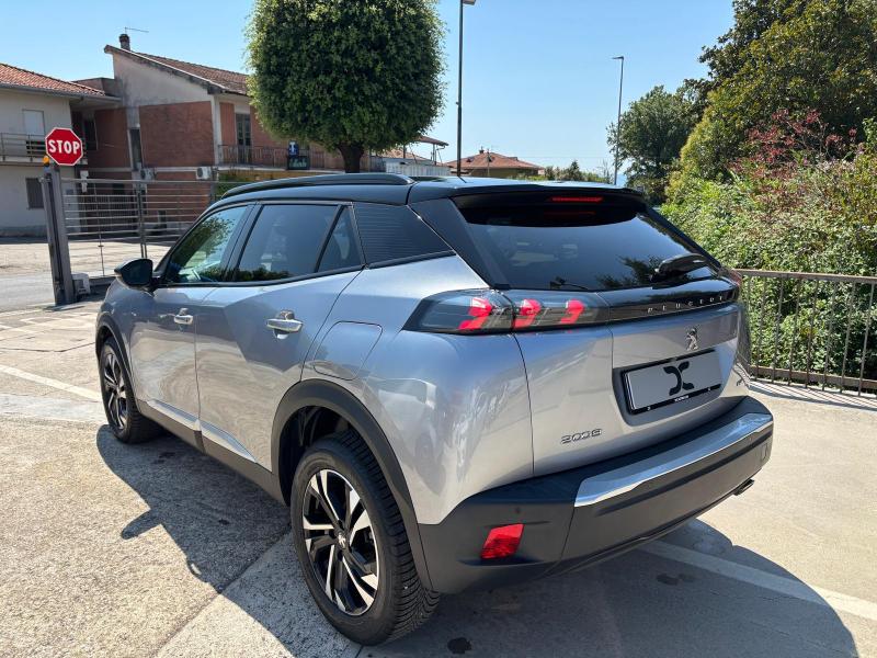 Peugeot 2008 1.5 bluehdi GT Pack Bi-Color Led - F1 - Navi - 4
