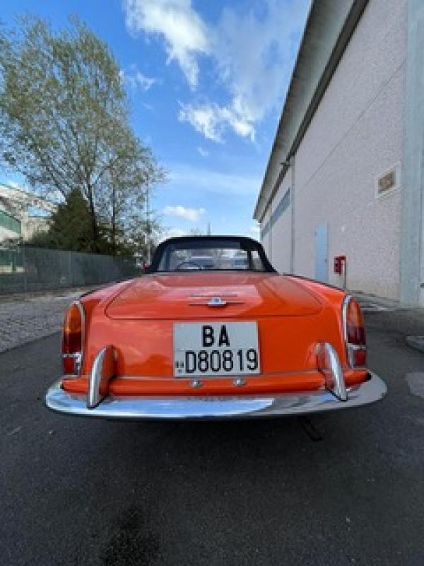 Fiat Pininfarina 1200 10