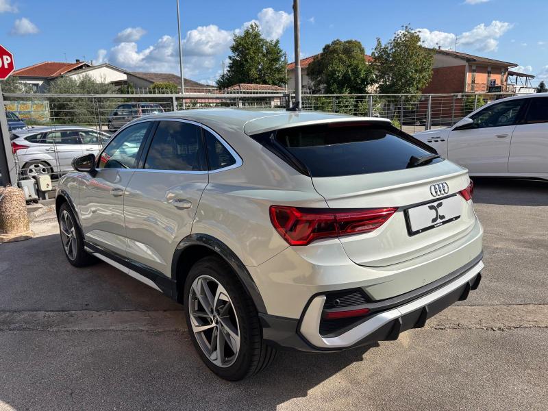 Audi Q3 Sportback 2.0 Tdi S line Edition 4