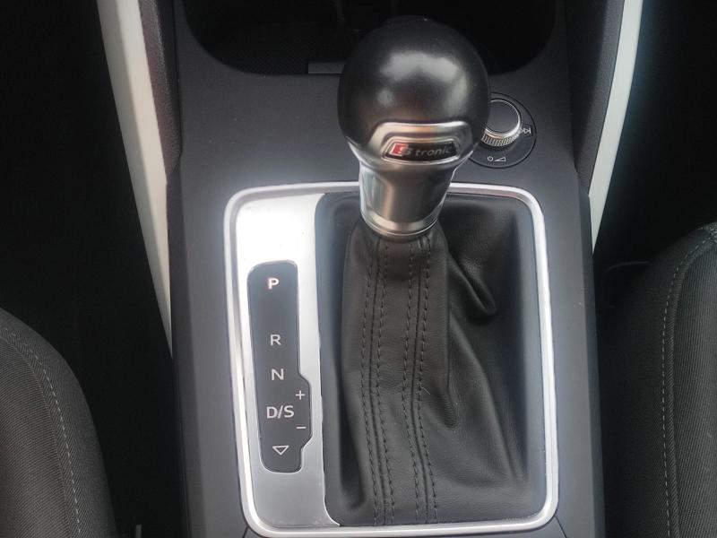 Audi Q2 30 TDI Avant S tronic 11