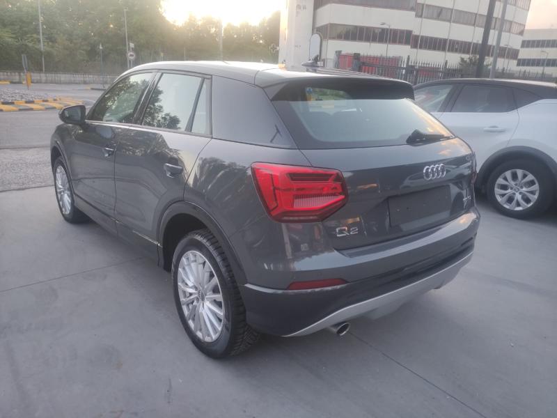 Audi Q2 30 TDI Avant S tronic 17