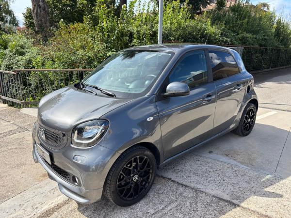 Smart ForFour 1.0 Passion Twinamic Full led - Navi - Telecamera