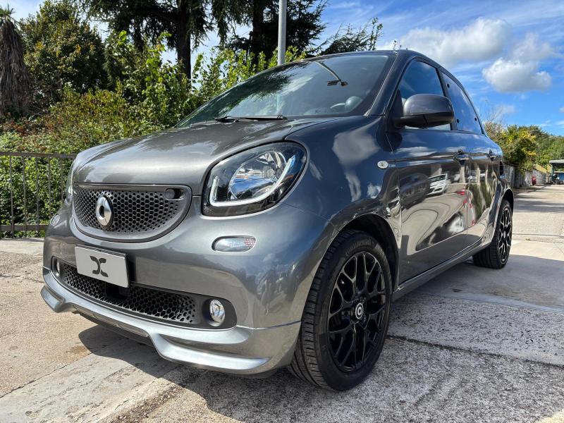 Smart ForFour 1.0 Passion Twinamic Full led - Navi - Telecamera 2