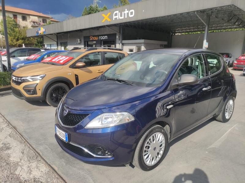 Lancia Ypsilon III 1.2 Silver 69cv 1