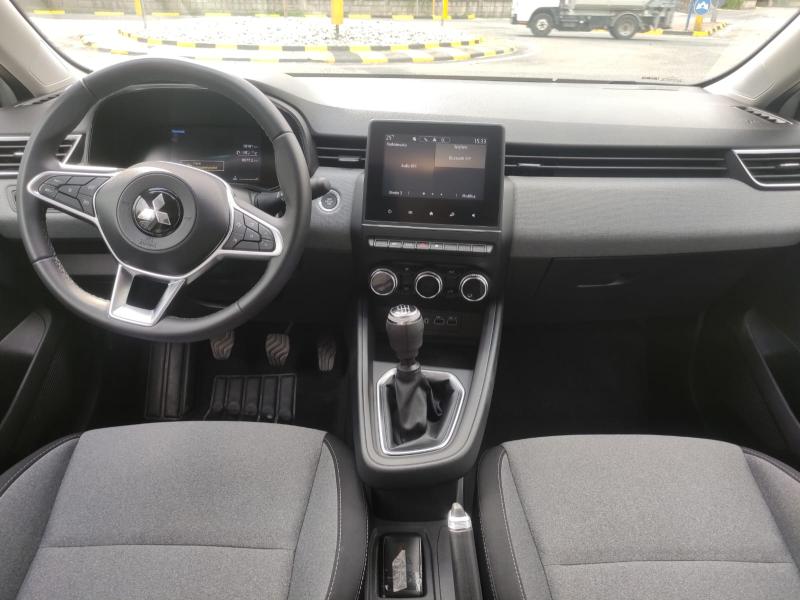 Mitsubishi Colt 1.0L turbo 90 CV Invite 2
