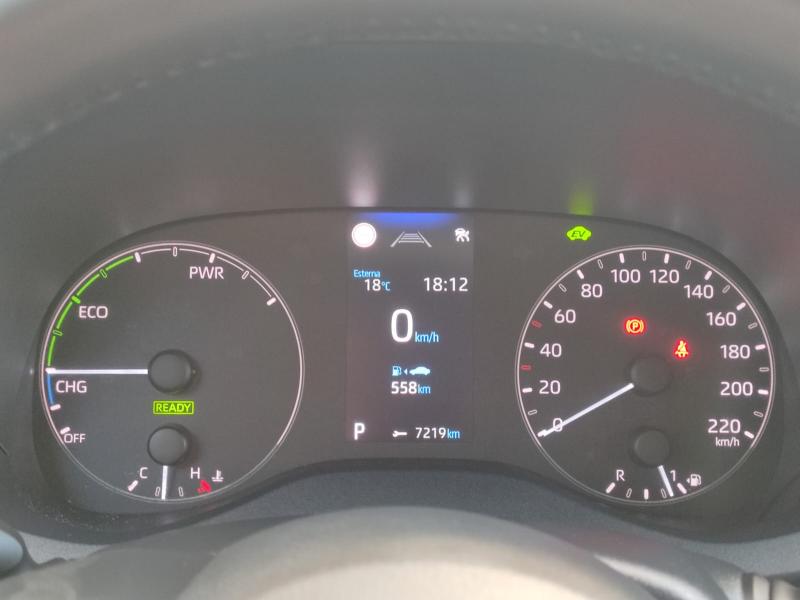 Toyota Yaris IV 1.5h Active 5 Porte 9