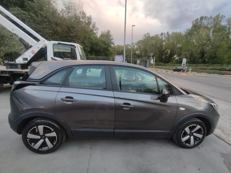 Opel Crossland 1.2 Edition 5
