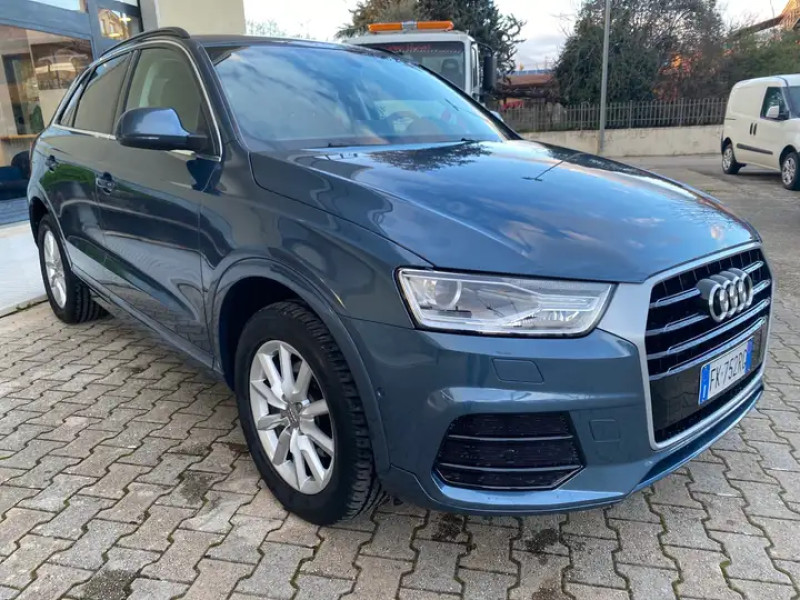 Audi Q3 1