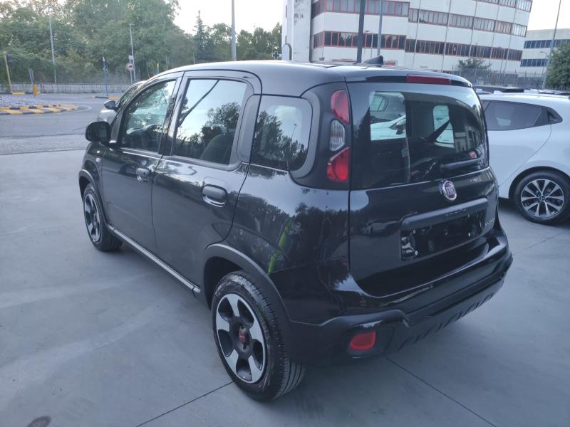 Fiat Panda Cross 1.0 HYBRID 70CV 16