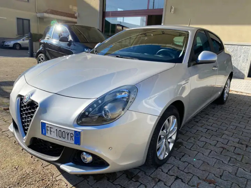 Alfa Romeo Giulietta 1