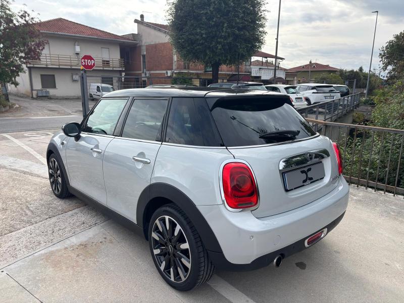 MINI Cooper D 1.5 Business auto Cerchi 17 - Pdc - Led - 5