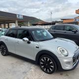 MINI Cooper D 1.5 Business auto Cerchi 17 - Pdc - Led -