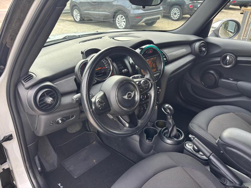 MINI Cooper D 1.5 Business auto Cerchi 17 - Pdc - Led - 10