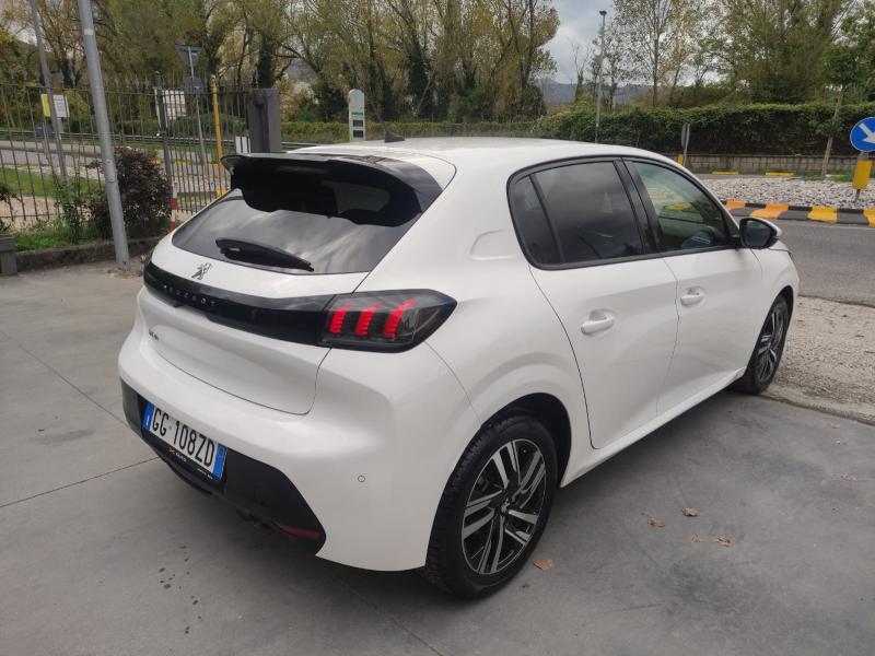 Peugeot 208 II 1.2 puretech Allure Pack 15