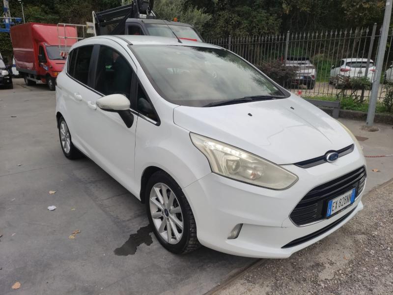Ford B-Max 1.5 tdci Titanium 75cv 15
