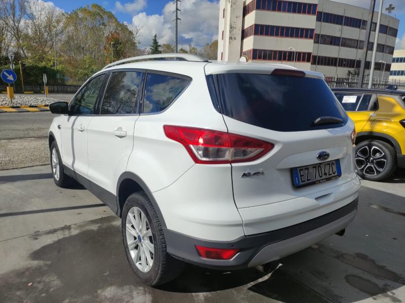 Ford Kuga II 2.0 tdci Titanium 4wd 17