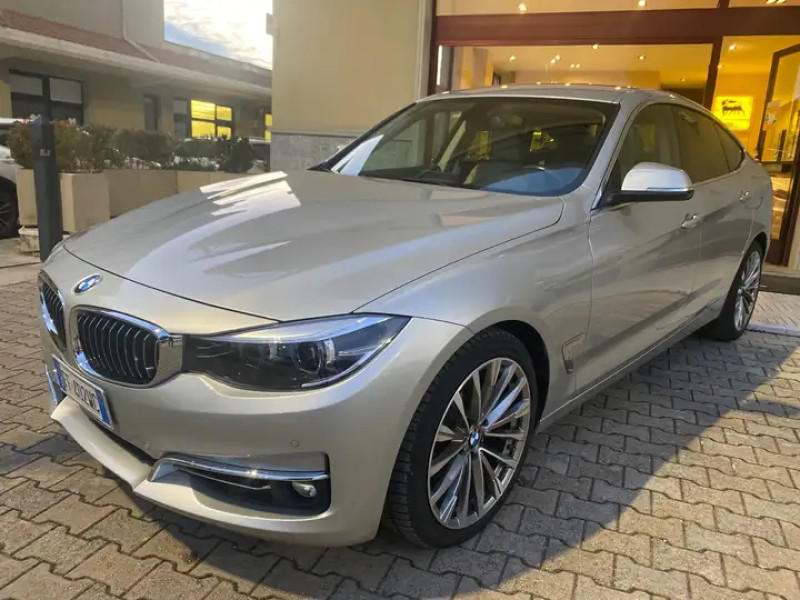 BMW 320 1