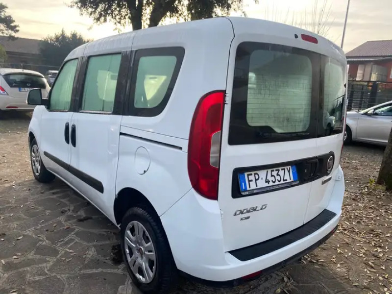 Fiat Doblo 5