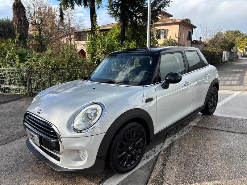 MINI Cooper D Business 1.5. 5p " Led - Pdc - Cruise Control " 2