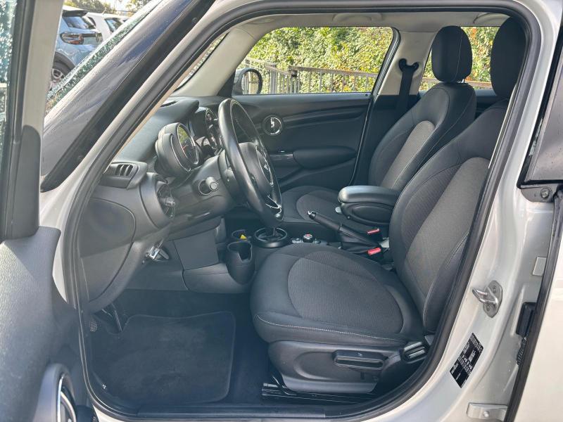 MINI Cooper D Business 1.5. 5p " Led - Pdc - Cruise Control " 14