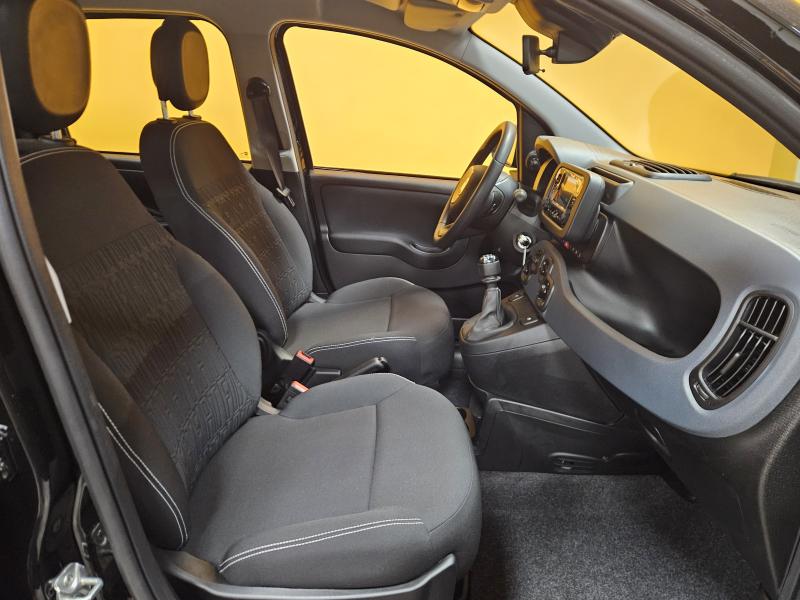 Fiat Panda III 1.0 firefly hybrid Icon 17